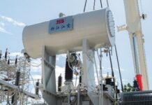 Edesur instala un nuevo transformador en Barahona