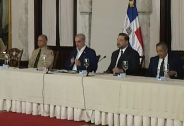 Rueda-de-prensa-Palacio-1-e1788380020479
