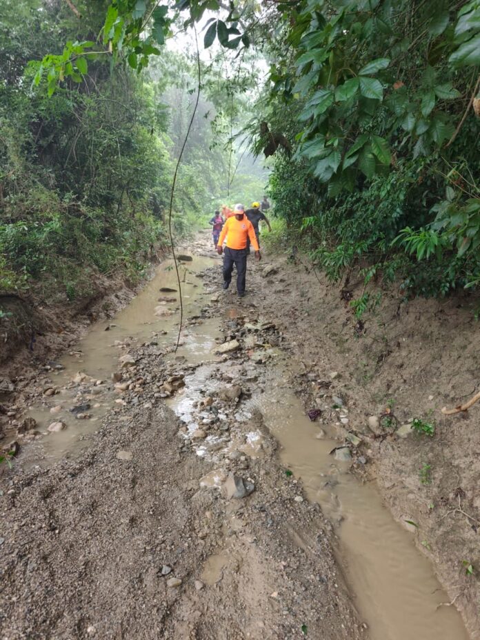 Encuentran-sin-vida-a-tercer-menor-arrastrado-por-las-aguas-en-Elias-Pina-5